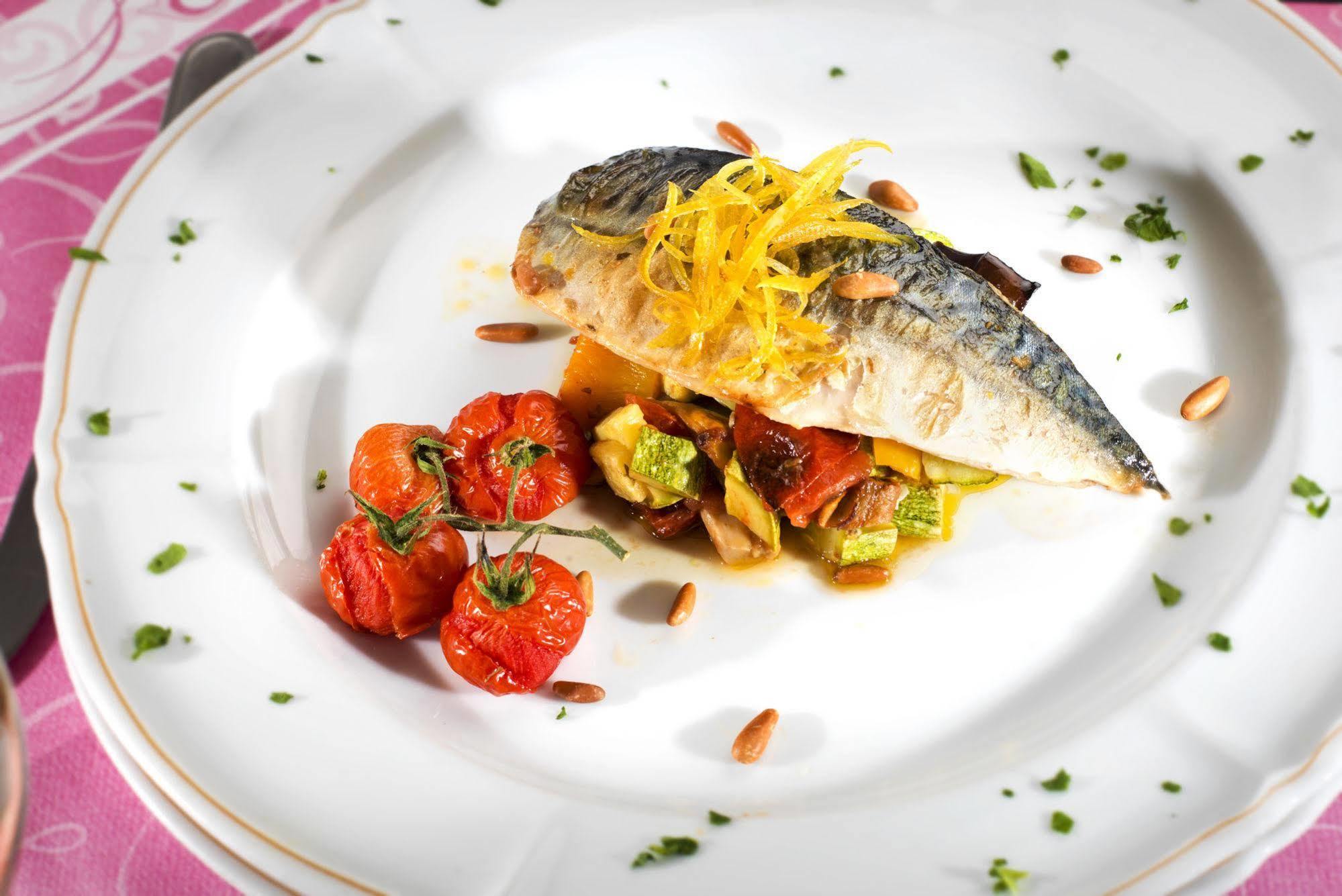 Hotel Atilius Hotel & Suites 3*